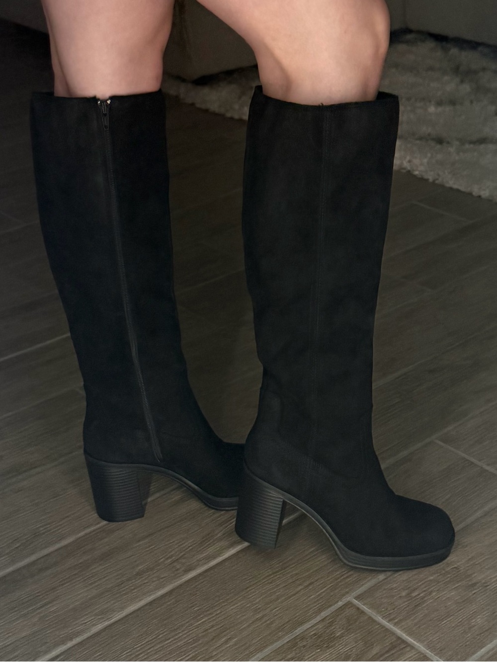 Chelsea & Violet Black Knee-High Block Heel Boots